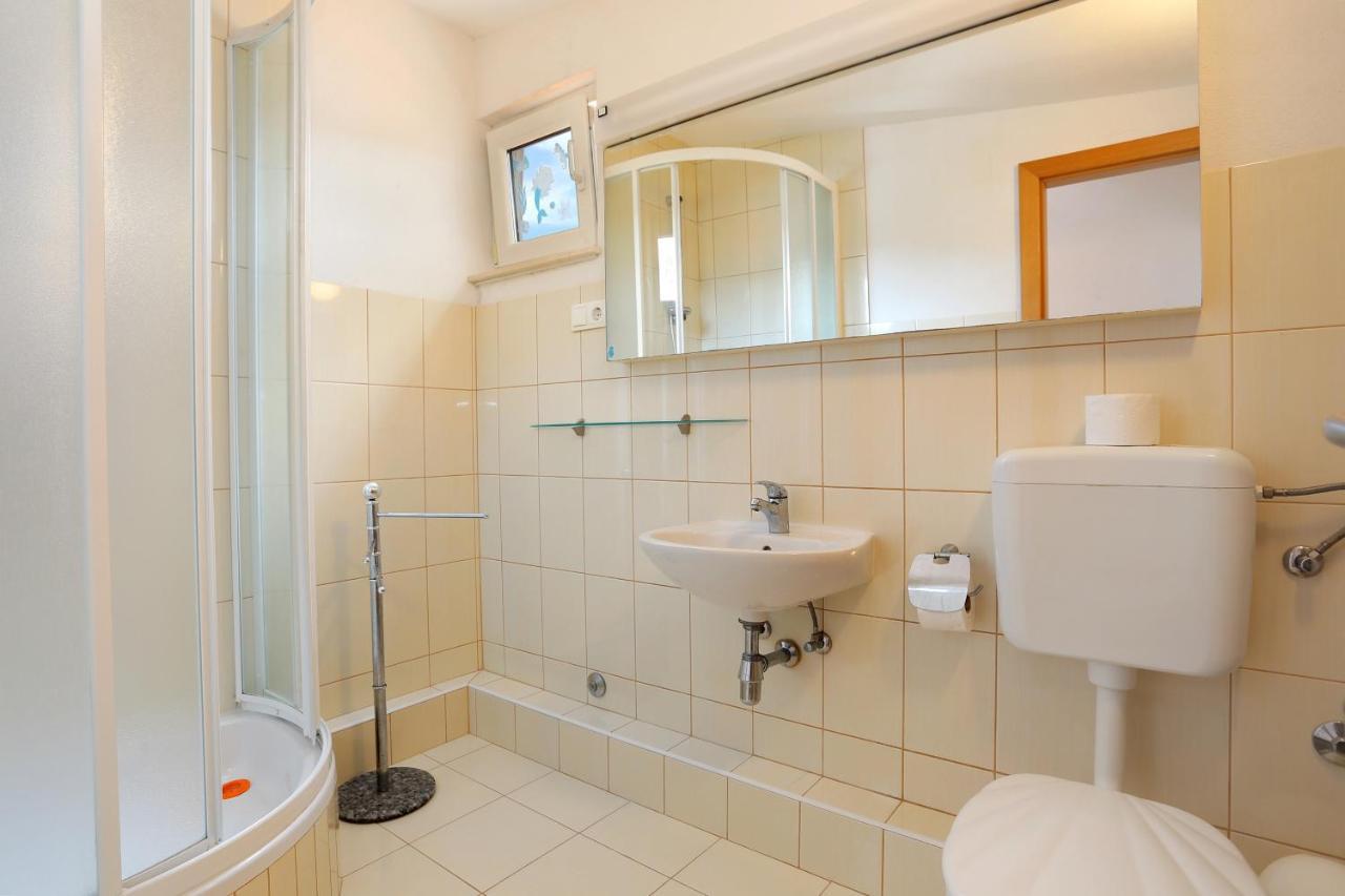 Apartments By The Sea Okrug Donji, Ciovo - 16657 Donji Okrug  ภายนอก รูปภาพ