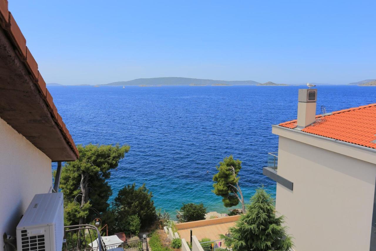 Apartments By The Sea Okrug Donji, Ciovo - 16657 Donji Okrug  ภายนอก รูปภาพ