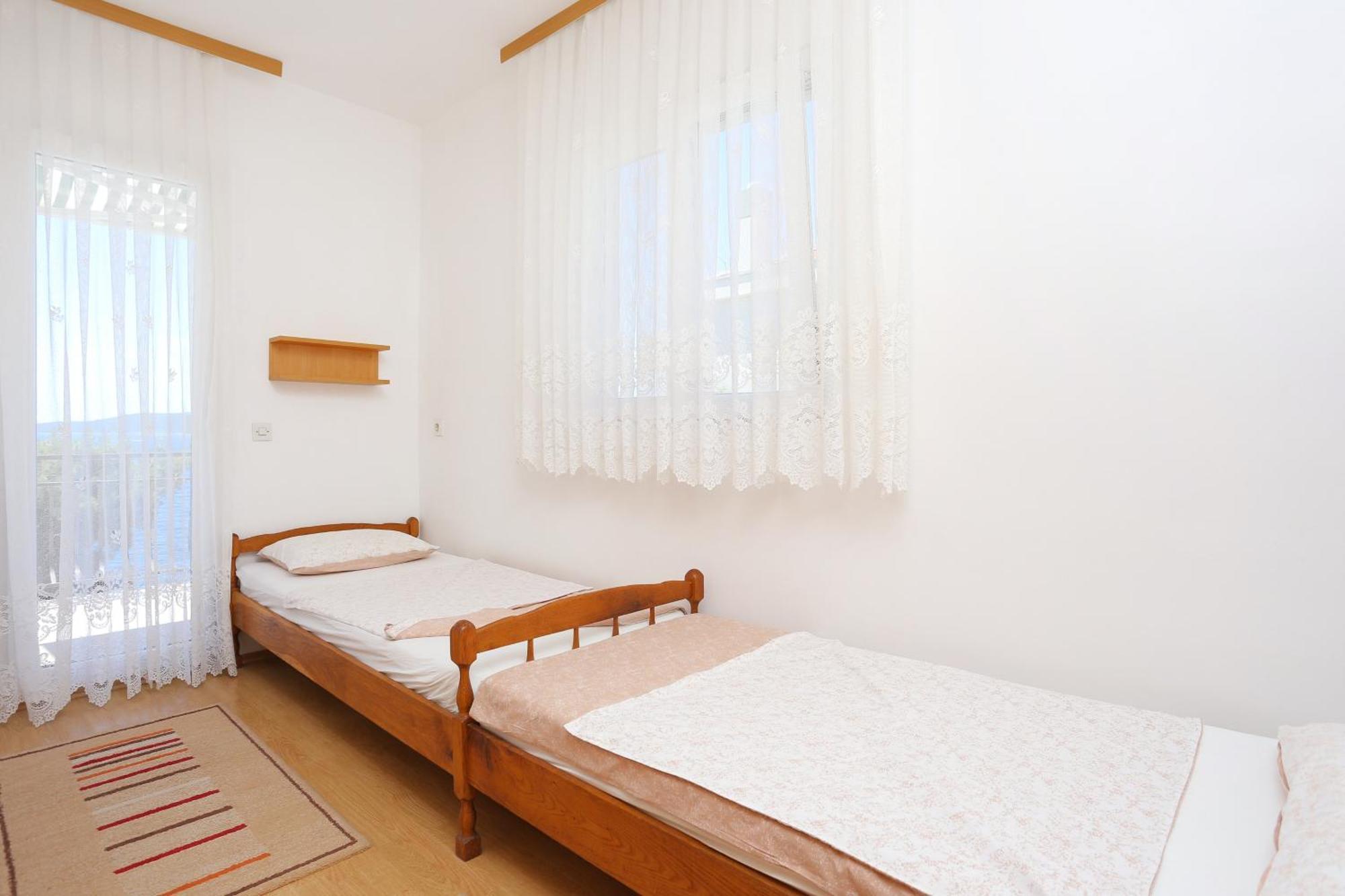 Apartments By The Sea Okrug Donji, Ciovo - 16657 Donji Okrug  ห้อง รูปภาพ